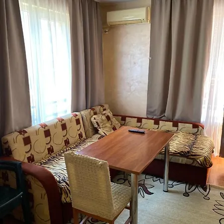 Димитрови Apartment *